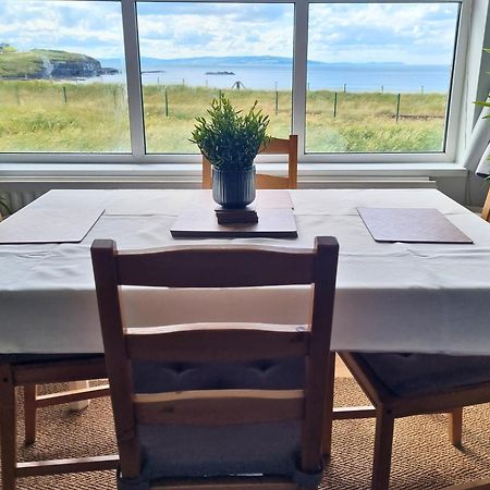 6 Dunluce Park - Portrush By The Sea Exterior foto