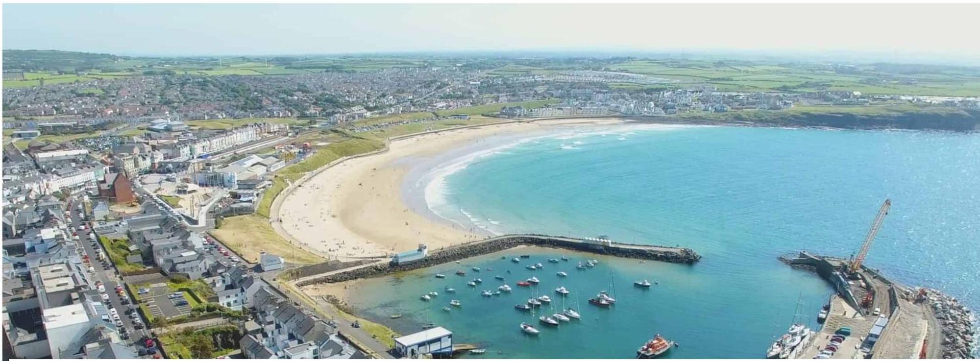 6 Dunluce Park - Portrush By The Sea Exterior foto