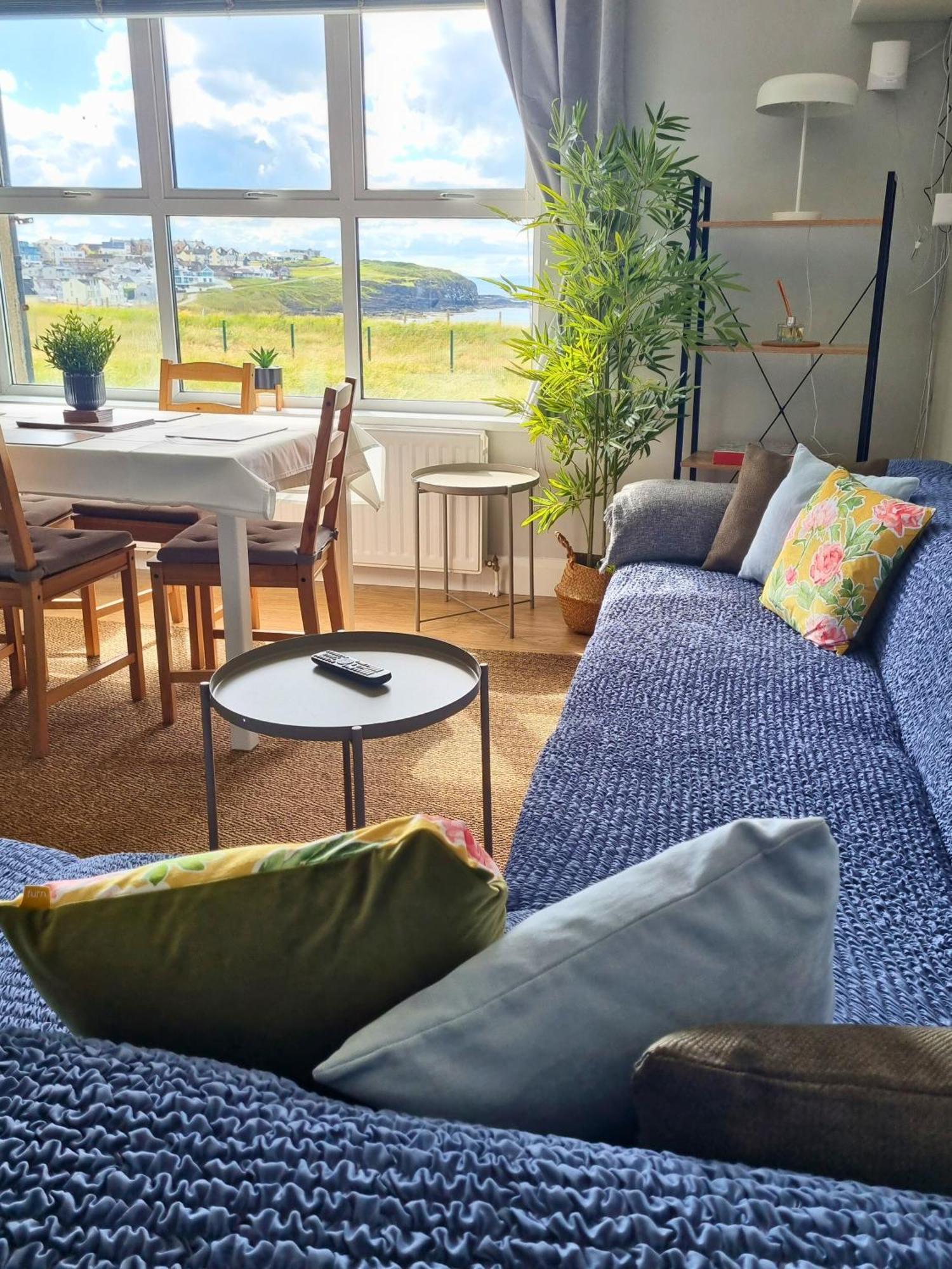 6 Dunluce Park - Portrush By The Sea Exterior foto